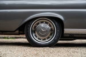 Image 37/37 of Mercedes-Benz 280 SE 3,5 (1970)