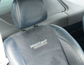 Afbeelding 15/40 van Renault Clio II V6 (2001)