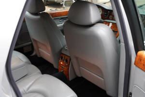 Image 38/50 of Bentley Arnage R (2004)