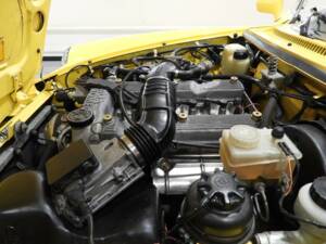 Bild 5/10 von Alfa Romeo 2.0 Spider (1993)