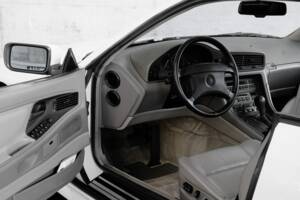 Bild 16/45 von BMW 850i (1990)