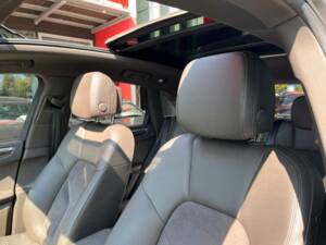 Bild 18/21 von Porsche Macan (2018)