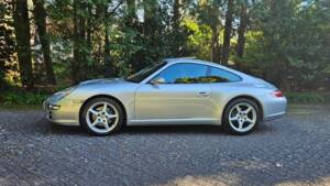 Image 27/37 de Porsche 911 Carrera (2004)