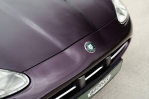 Image 6/42 of Jaguar XK8 4.0 (1999)