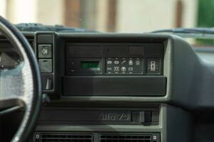 Image 46/47 of Alfa Romeo 75 1.6 (1991)