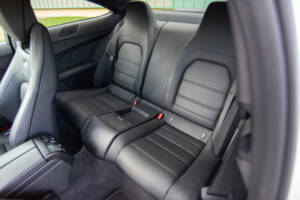 Bild 14/25 von Mercedes-Benz C 63 AMG (2012)