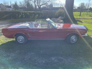 Image 4/8 of Ford Mustang GT (1966)