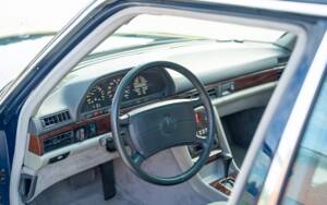 Image 25/72 de Mercedes-Benz 500 SEL (1984)