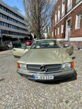 Bild 48/65 von Mercedes-Benz 380 SEC (1983)