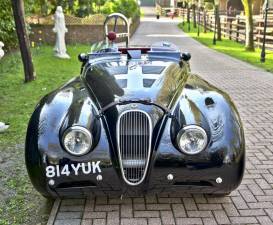 Image 4/29 de Jaguar XK 120 OTS (1950)
