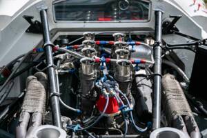 Bild 17/50 von Lola T70 (1967)