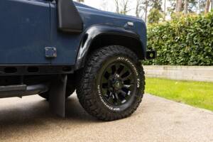 Image 34/43 of Land Rover Defender 90 (2010)