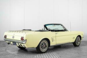Immagine 2/50 di Ford Mustang 289 (1965)