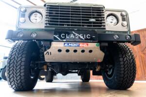 Image 22/24 of Land Rover Defender 110 (2013)