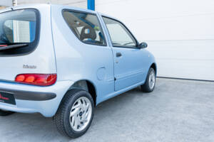Image 30/99 of FIAT Seicento Young (2001)