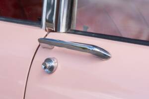 Image 37/50 of Vauxhall Cresta (1958)
