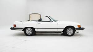 Image 6/15 de Mercedes-Benz 380 SL (1982)