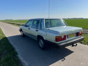 Image 12/41 of Volvo 740 (1987)