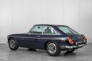 Immagine 8/50 di MG MGB GT (1972)