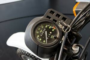 Bild 41/50 von BMW DUMMY (1983)