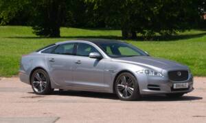 Image 1/50 of Jaguar XJ 5.0 (2011)