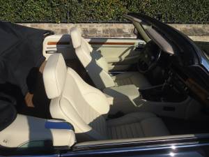 Image 21/59 of Jaguar XJS 5.3 V12 (1990)