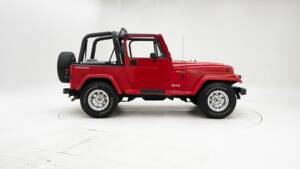 Image 6/15 of Jeep Wrangler 4.0 (1993)