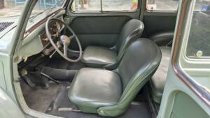 Image 33/60 of FIAT 500 C Belvedere (1954)