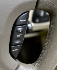 Image 42/50 of Jaguar XJ 8 4.2 (2006)