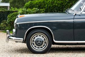 Bild 47/50 von Mercedes-Benz 220 SE Cabriolet (1960)