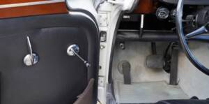 Image 24/37 of Rover 3.5 Litre Coupe (1970)