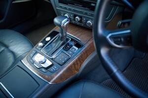 Imagen 37/50 de Audi A6 3.0 TDI allroad quattro (2012)
