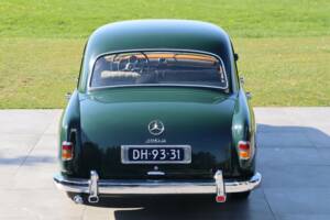 Image 4/50 of Mercedes-Benz 180 D (1958)