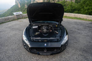 Immagine 11/12 di Maserati GranTurismo S (2011)