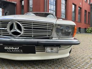 Imagen 18/43 de Mercedes-Benz 500 SL (1985)