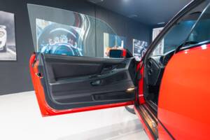 Image 25/33 of BMW 850i (1991)