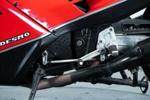 Image 18/50 de Ducati 750 Paso (1987)