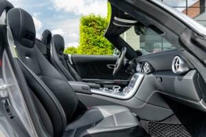 Image 15/21 of Mercedes-Benz SLS AMG Roadster (2012)