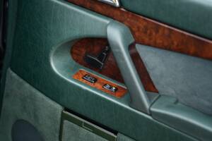 Image 45/54 of Mercedes-Benz 500 SEL (1992)