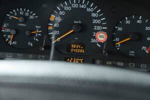 Bild 21/50 von Mercedes-Benz S 600 L (1999)