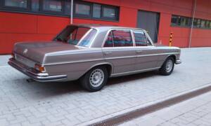 Bild 6/30 von Mercedes-Benz 300 SEL 3.5 (1971)