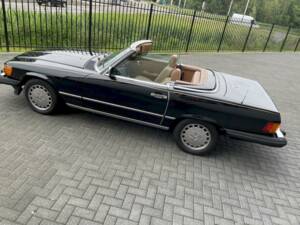 Image 7/36 de Mercedes-Benz 560 SL (1986)