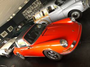 Immagine 2/45 di Porsche 911 2.2 T (1970)