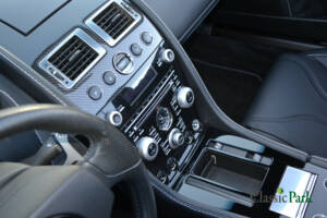 Imagen 48/50 de Aston Martin DBS Volante (2010)