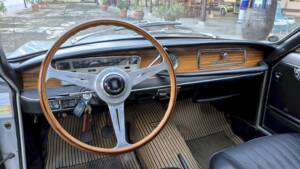 Image 27/54 de FIAT 1300 Vignale (1965)