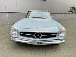 Image 5/36 of Mercedes-Benz 280 SL (1969)