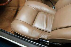 Image 12/50 of Jensen Interceptor  MK III (1974)