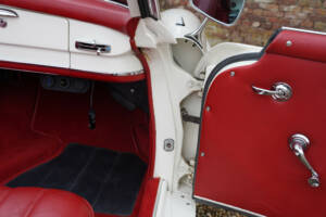 Bild 26/50 von Mercedes-Benz 190 SL (1960)