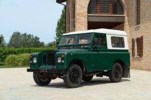 Image 1/50 of Land Rover 88 Lightweight (1977)