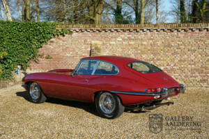 Afbeelding 49/50 van Jaguar E-Type (1968)